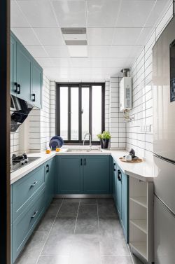 北欧风格样板间U型厨房装修设计效果图