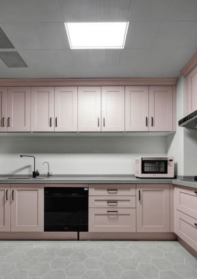 欧式风格厨房设计 欧式风格厨房装修效果图
