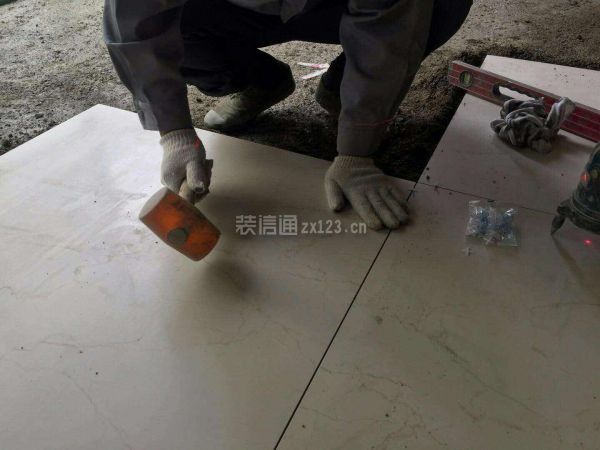 瓷砖铺贴报价
