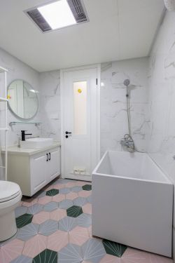 卫生间地砖装饰设计效果图片