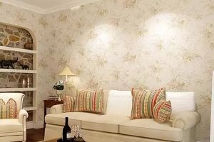 [大连蜜蜂家装饰]墙面装修如何选择墙纸？室内墙纸色彩搭配注意事项