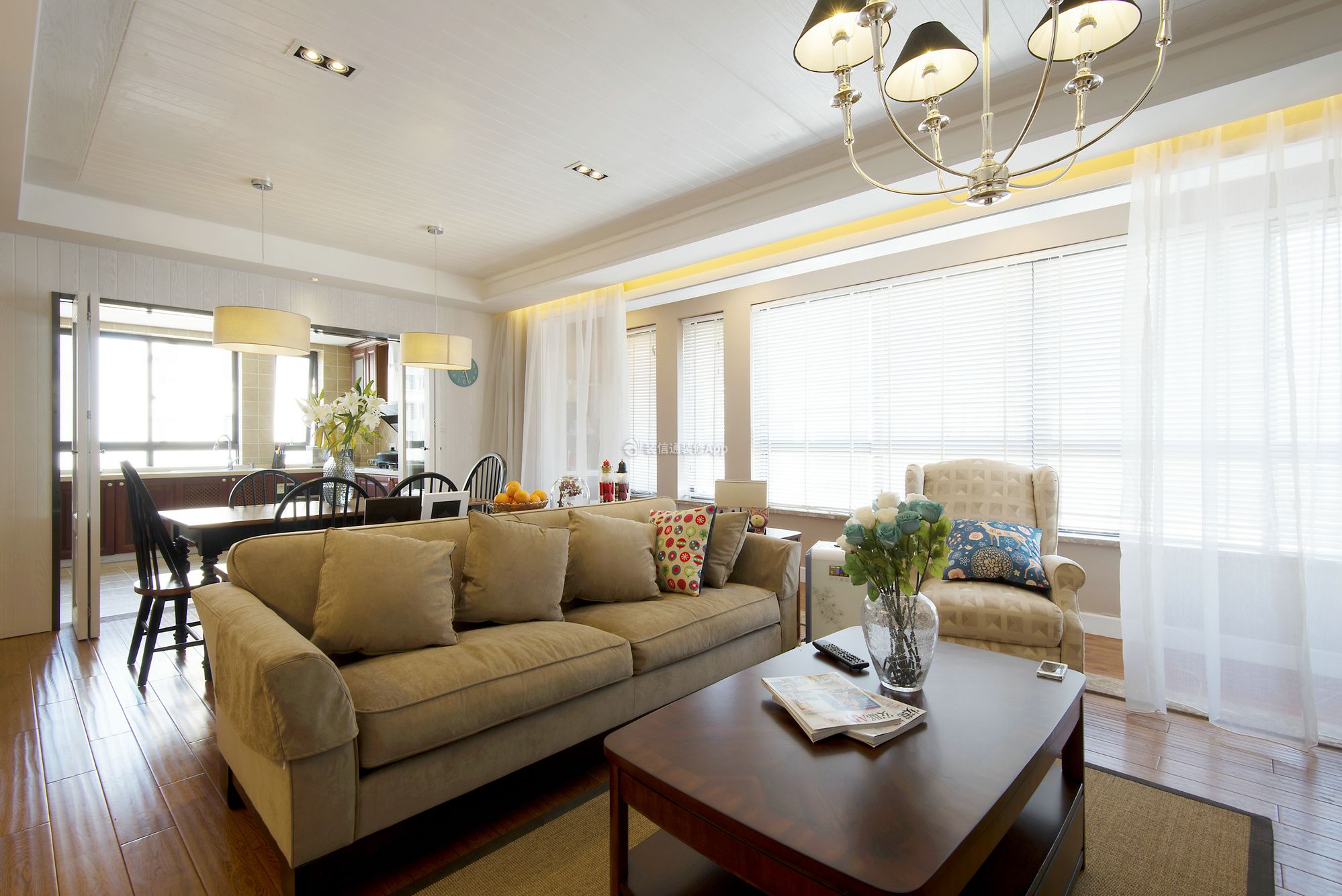 美式客厅布艺沙发装饰设计效果图片