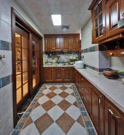 美式风格厨房装修地板砖铺设图片