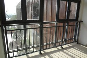 [太原龙发装饰]阳台要不要做防护栏，阳台护栏设计必须注意的几个问题