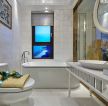 卫生间浴缸装饰设计效果图片