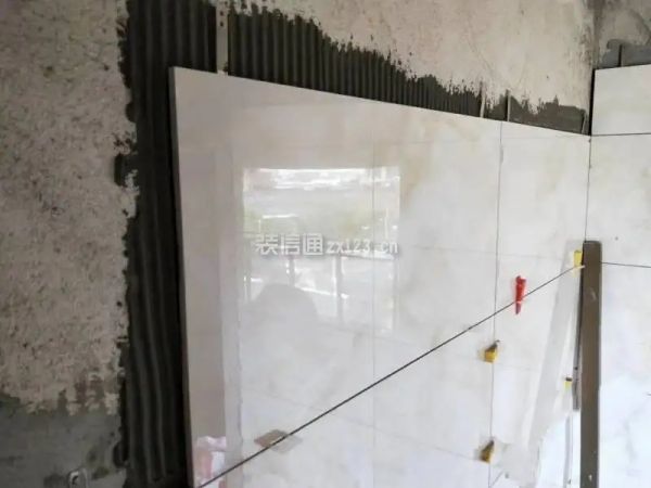 [成都新空间装饰]瓷砖薄贴和正常贴的区别,客厅地砖可以薄贴吗_公司动态__
