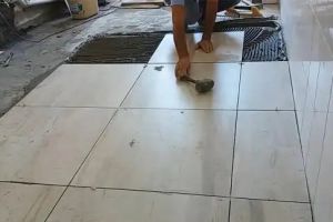 厨房为什么要铺地砖