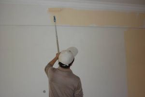 房屋刷墙漆施工