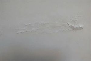 [玉林百桂装饰]墙面易受潮，如何进行防潮处理