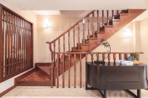 [佛山深度空间装饰]楼梯栏杆安装方法与规范