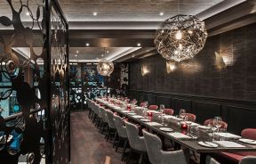 上海餐厅用餐区隔断灯饰装修效果图