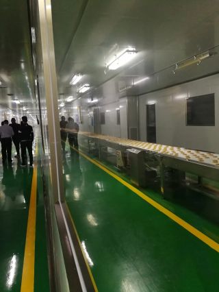 上海食品厂自动流水线房间装潢效果图