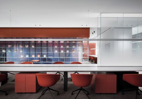 600平米现代办公室装修案例