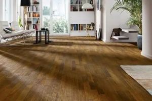 [成都川豪装饰]装修该选实木地板还是实木复合地板？