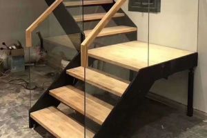 别墅楼梯造型