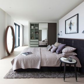 140平米现代卧室装修设计效果图
