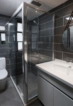 简约欧式卫生间淋浴房玻璃隔断设计效果图