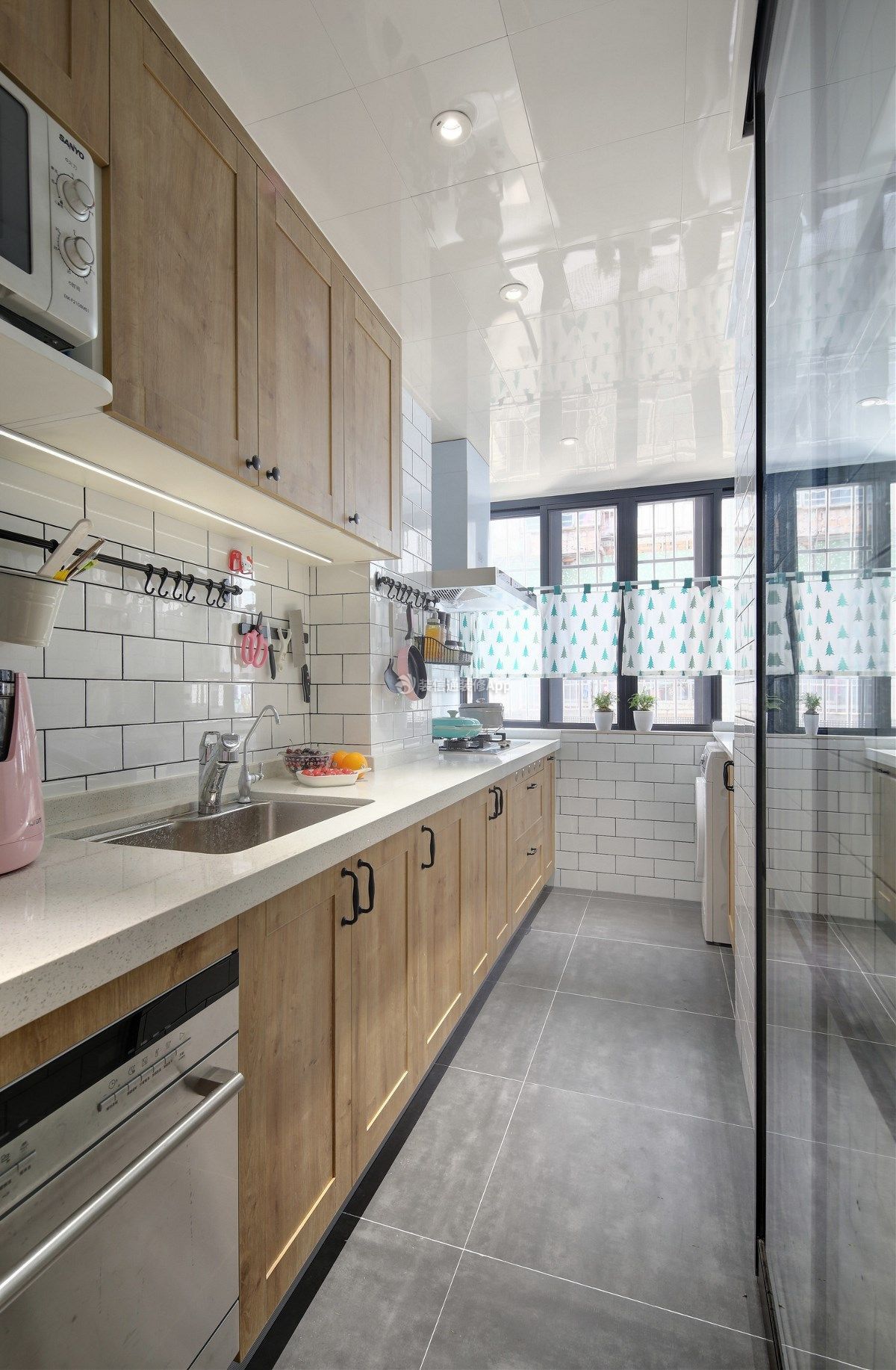 70平米北欧风格厨房装修设计效果图