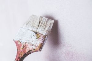 [济南万泰装饰公司]如何辨别油漆质量好坏?