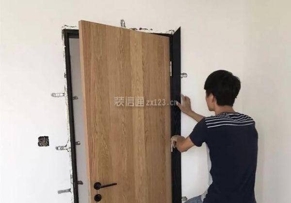安装木门工程