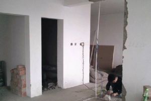 [南昌丛一楼装饰]旧房翻新墙面刷漆的正确步骤！