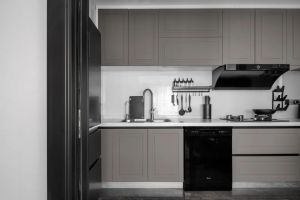 [烟台筑家装饰]如何选择厨房橱柜？整体橱柜用什么材质的好？