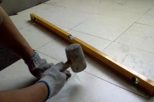 [合肥匠艺装饰]铺贴瓷砖步骤流程