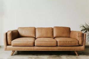[石家庄上善美居装饰]皮质沙发和布艺沙发哪个好？