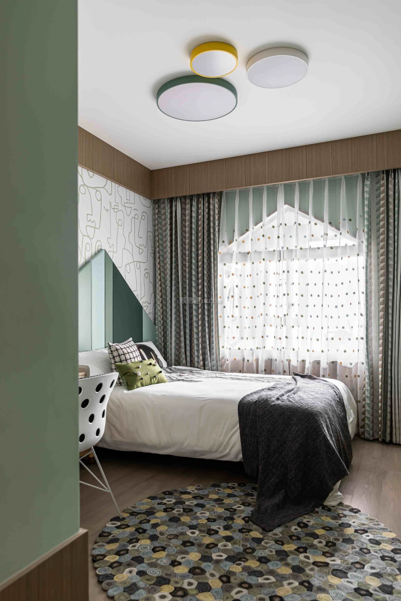 卧室窗帘效果图欣赏 卧室窗帘颜色设计
