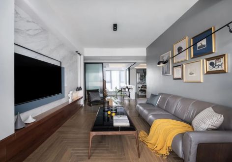 中建蔚蓝之城130平三居室现代风格装修案例