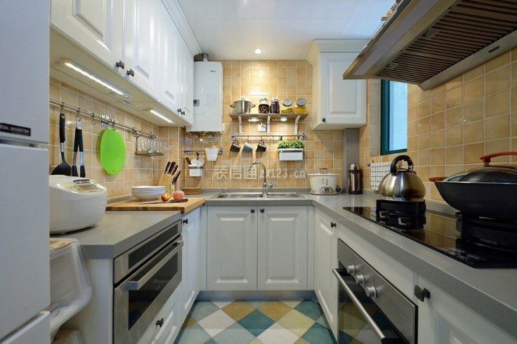 美式风格厨房 美式风格厨房装饰效果图 美式风格厨房设计图