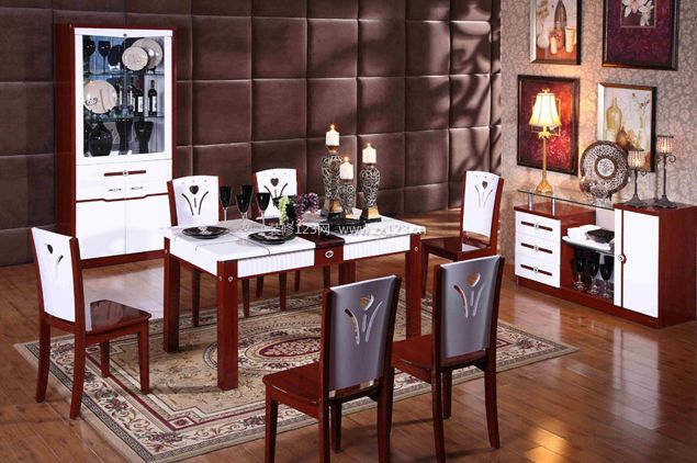 阳光林森大理石长餐桌