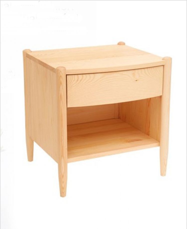 商品信息名称:床头柜,简约白松木床头柜标签:床头柜 松木家具 现代