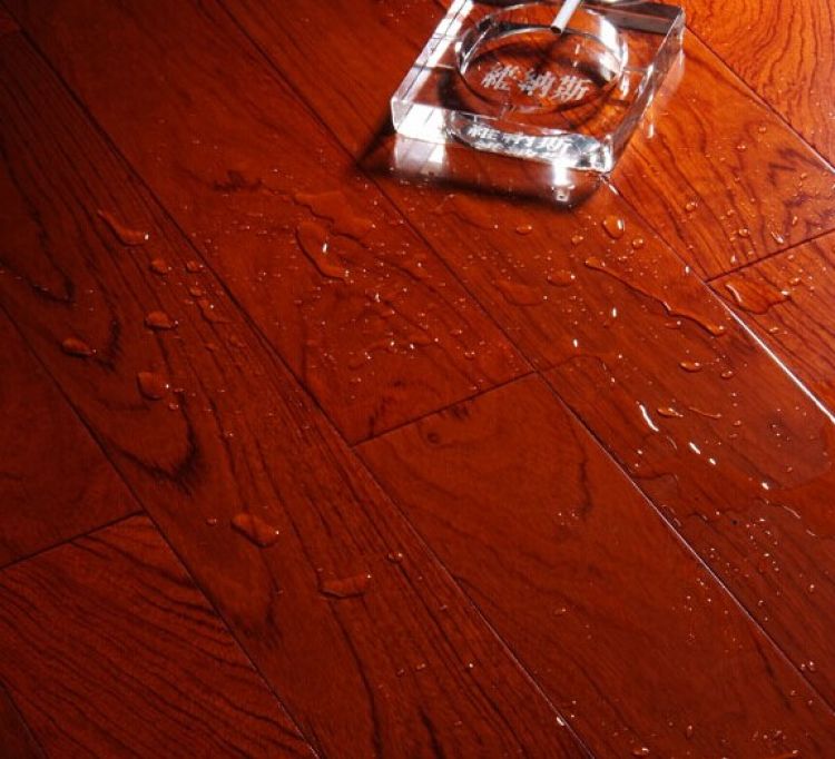 圣菲亚地板d1011实木镜面