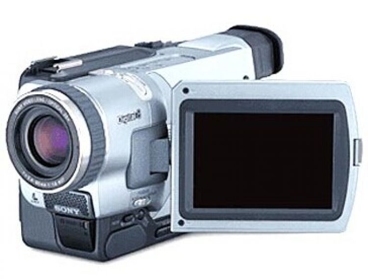 索尼摄像机dcr-trv530e