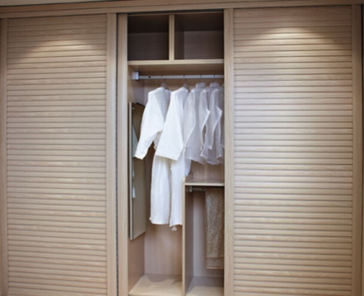 劳卡衣柜第e感系列