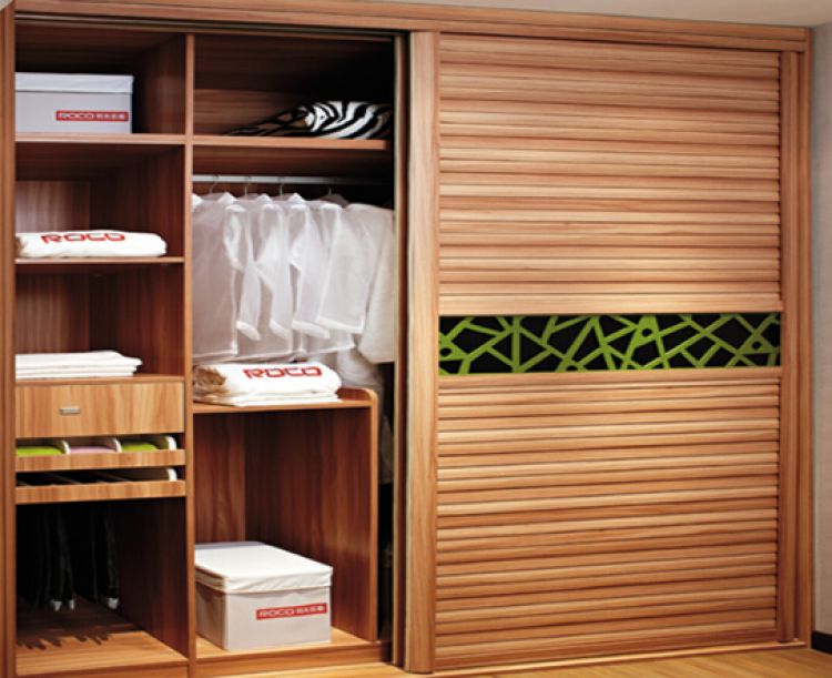 商品信息名称:劳卡衣柜第e感系列标签:实木家具 劳卡衣柜 衣柜尺寸