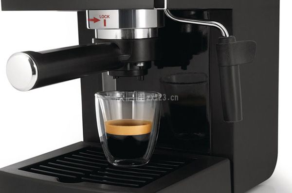 意式咖啡壶和美式咖啡机的区别