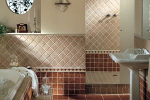 厨房瓷砖和卫生间瓷砖