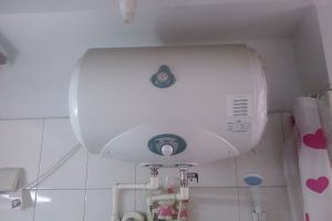 海尔热水器安装