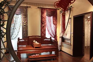 中式客厅的窗帘
