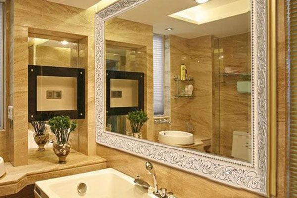 浴室镜巧安装