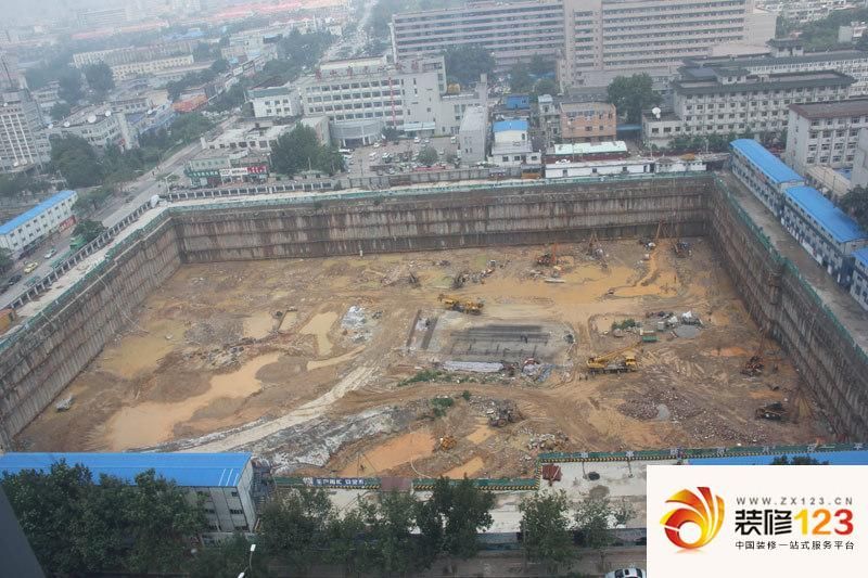 新华文化广场实景图工程实景（2012-7-29）